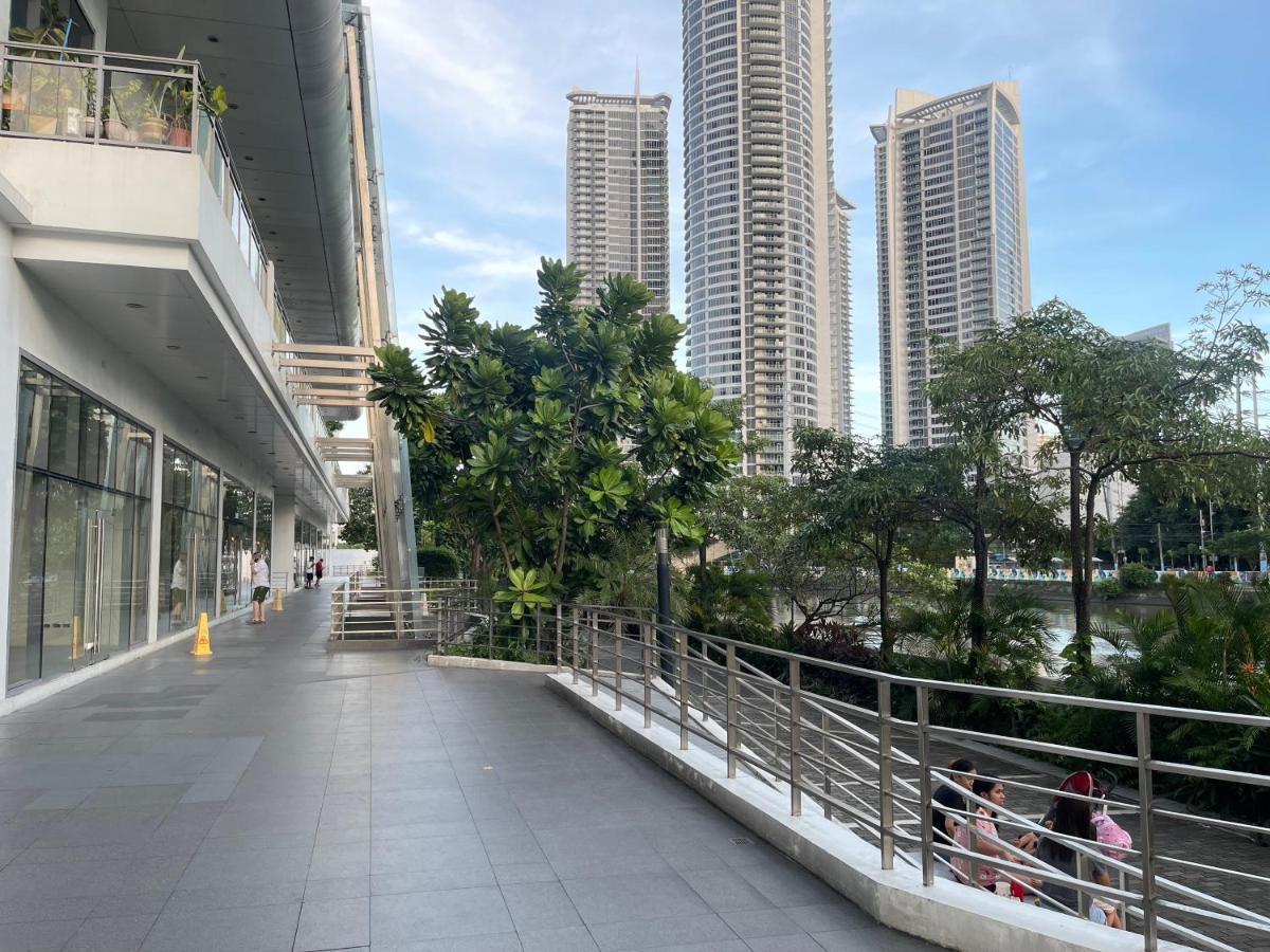 شقة The Serene Escape Rockwell Makati City View 1Br مانيلا المظهر الخارجي الصورة