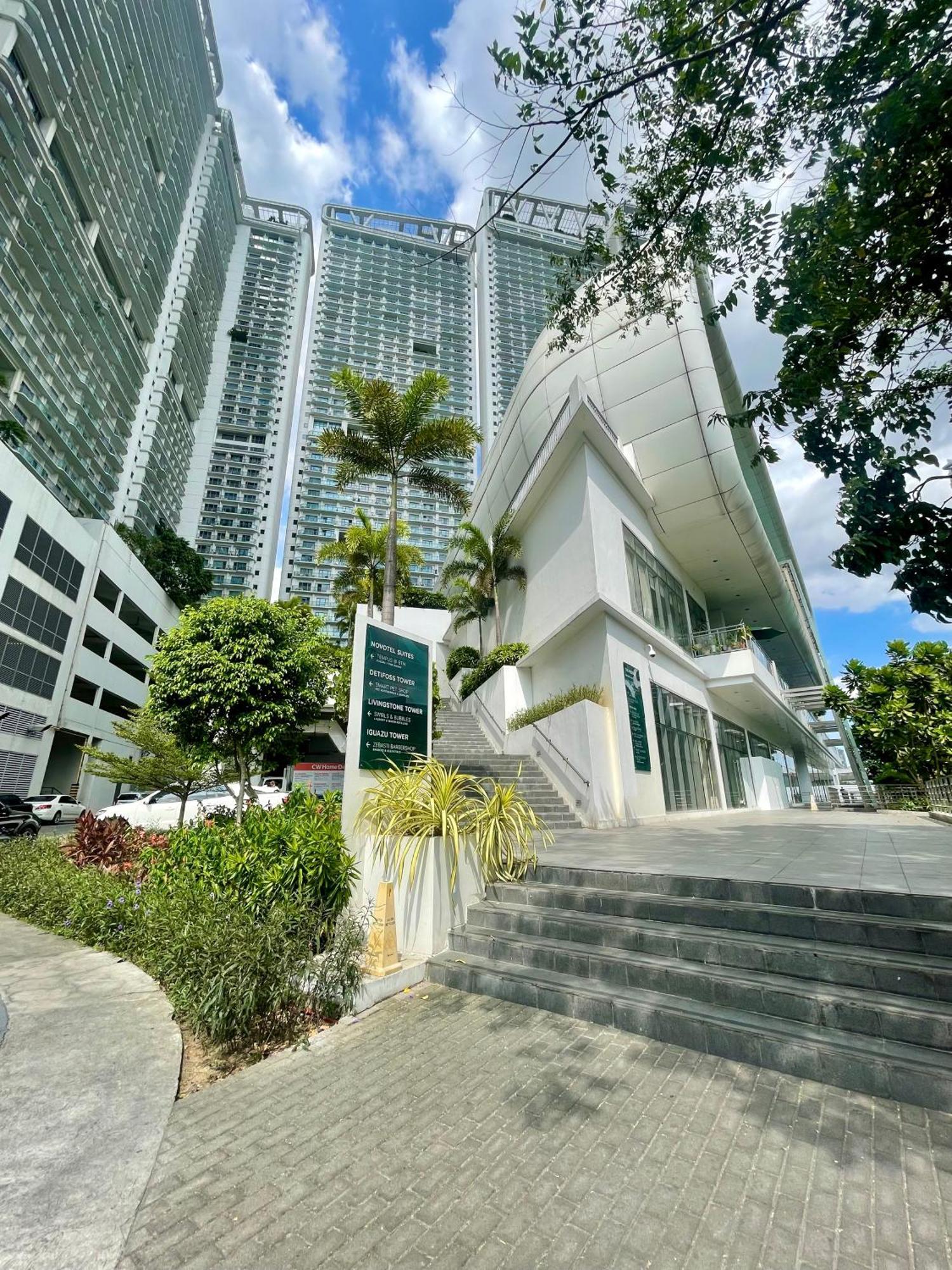شقة The Serene Escape Rockwell Makati City View 1Br مانيلا المظهر الخارجي الصورة